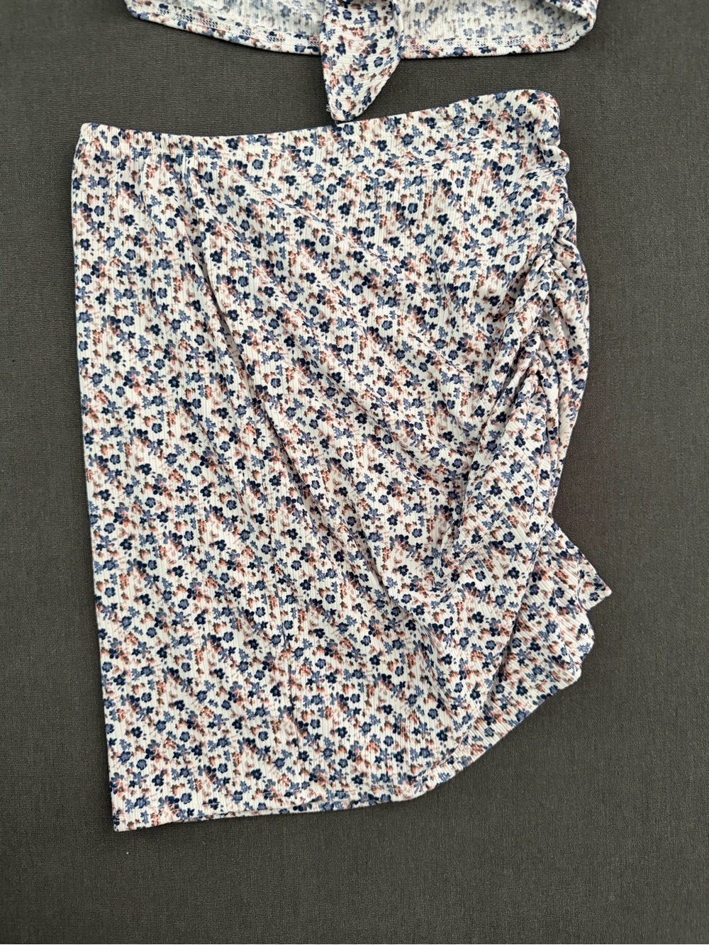 Floral Tie-Front Crop Top & Skirt Set - Blue & Cream - Picture 3 of 3